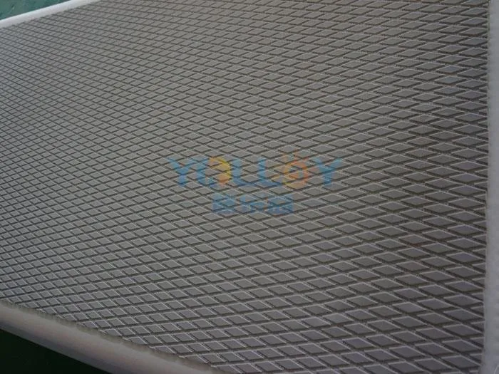 Inflatable Yoga Mat with EVA non-slip covering